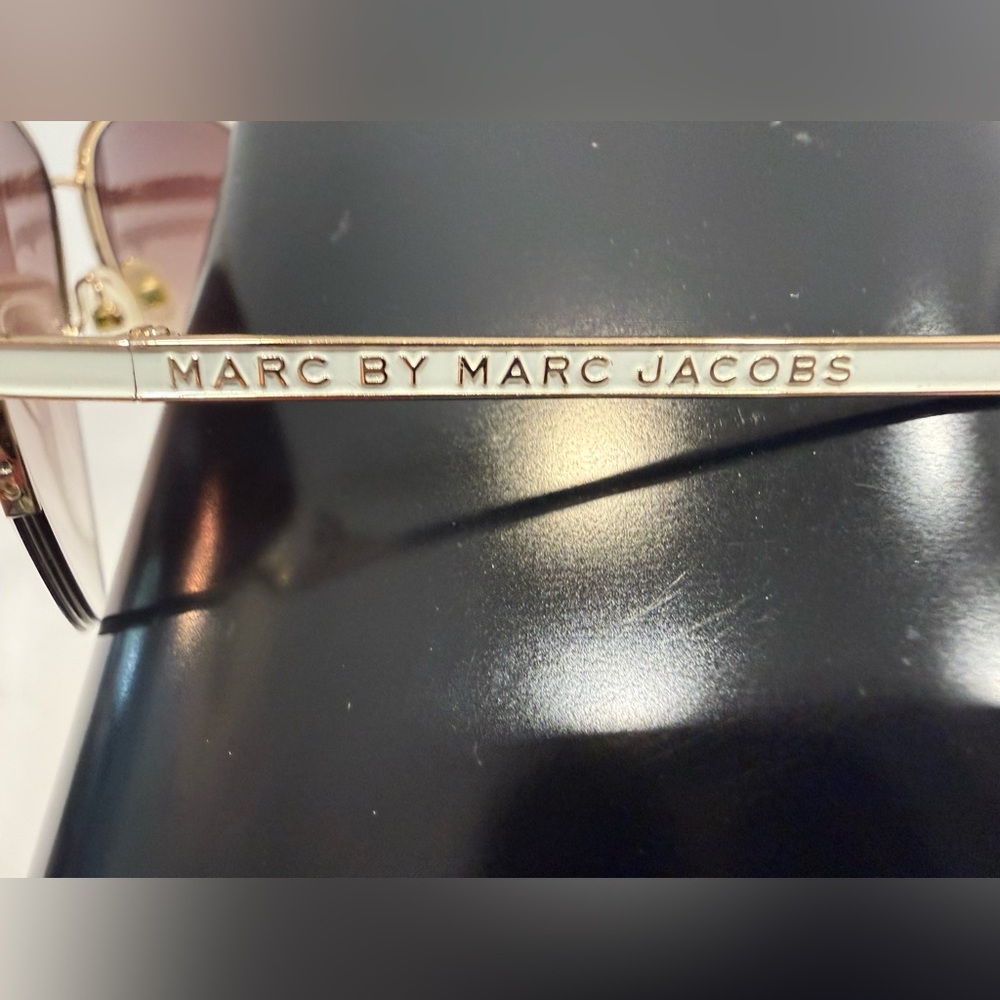 Marc by Marc Jacobs Women’s Rimless Aviators MMJ 119/S - Gold /White - Picture 4 of 15